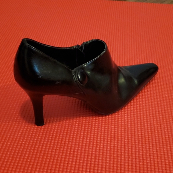 Franco Sarto Heels - Picture 7 of 7